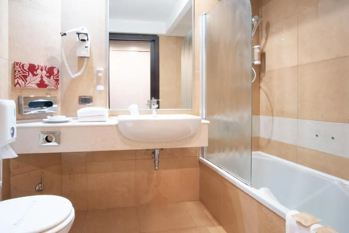 ****  Hotel Degli Imperatori Roma Italia