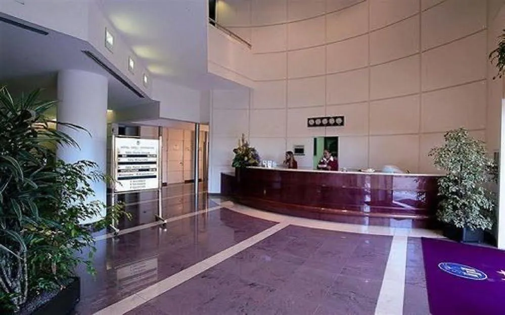 Hotel Degli Imperatori Roma Italia