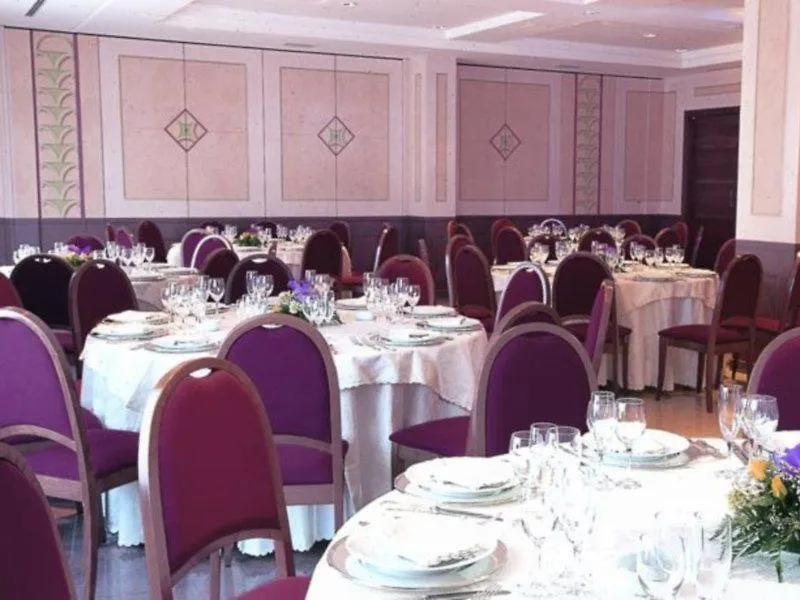Hotel Degli Imperatori Roma 4*,  Italia
