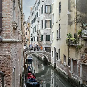Gondola Luxury - Campo Santi Filippo E Giacomo By Wonderful Italy Appartement Venise
