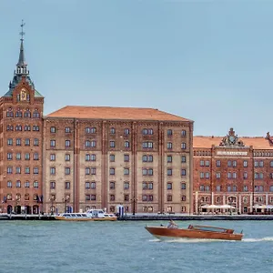 Hilton Molino Stucky 5*, Veneza Itália