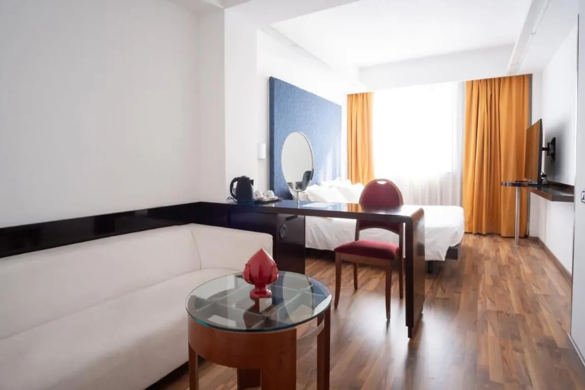 Hotel Imperatori Róma 4*,  Olaszország
